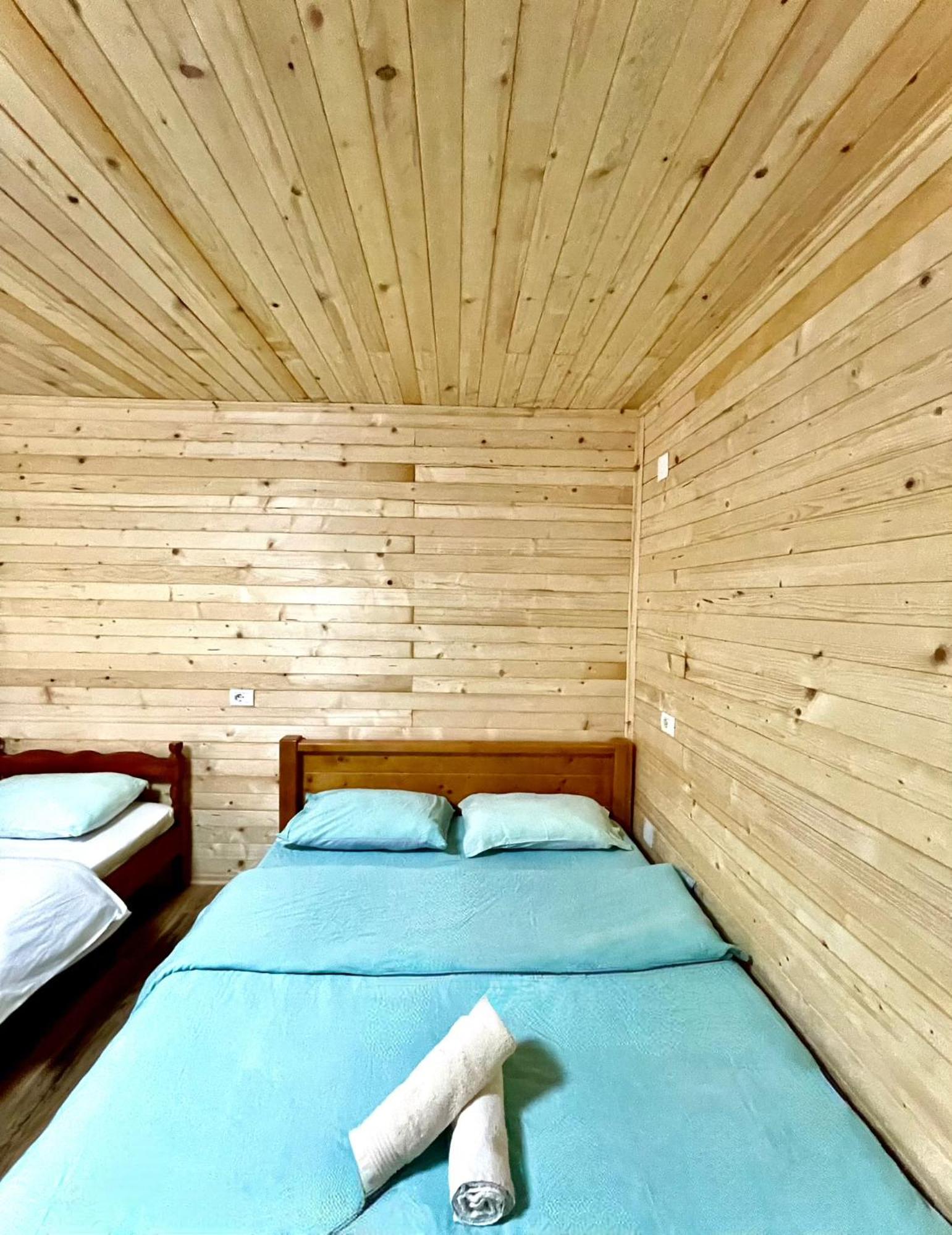 Lazer Cardaku guest house Valbone Extérieur photo